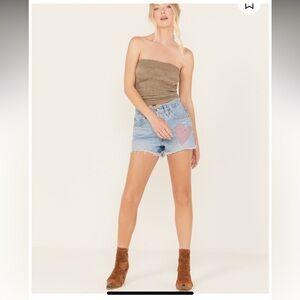 LEVI'S MEDIUM WASH FIELD NOTES 501
DENIM SHORTS Sz : 27